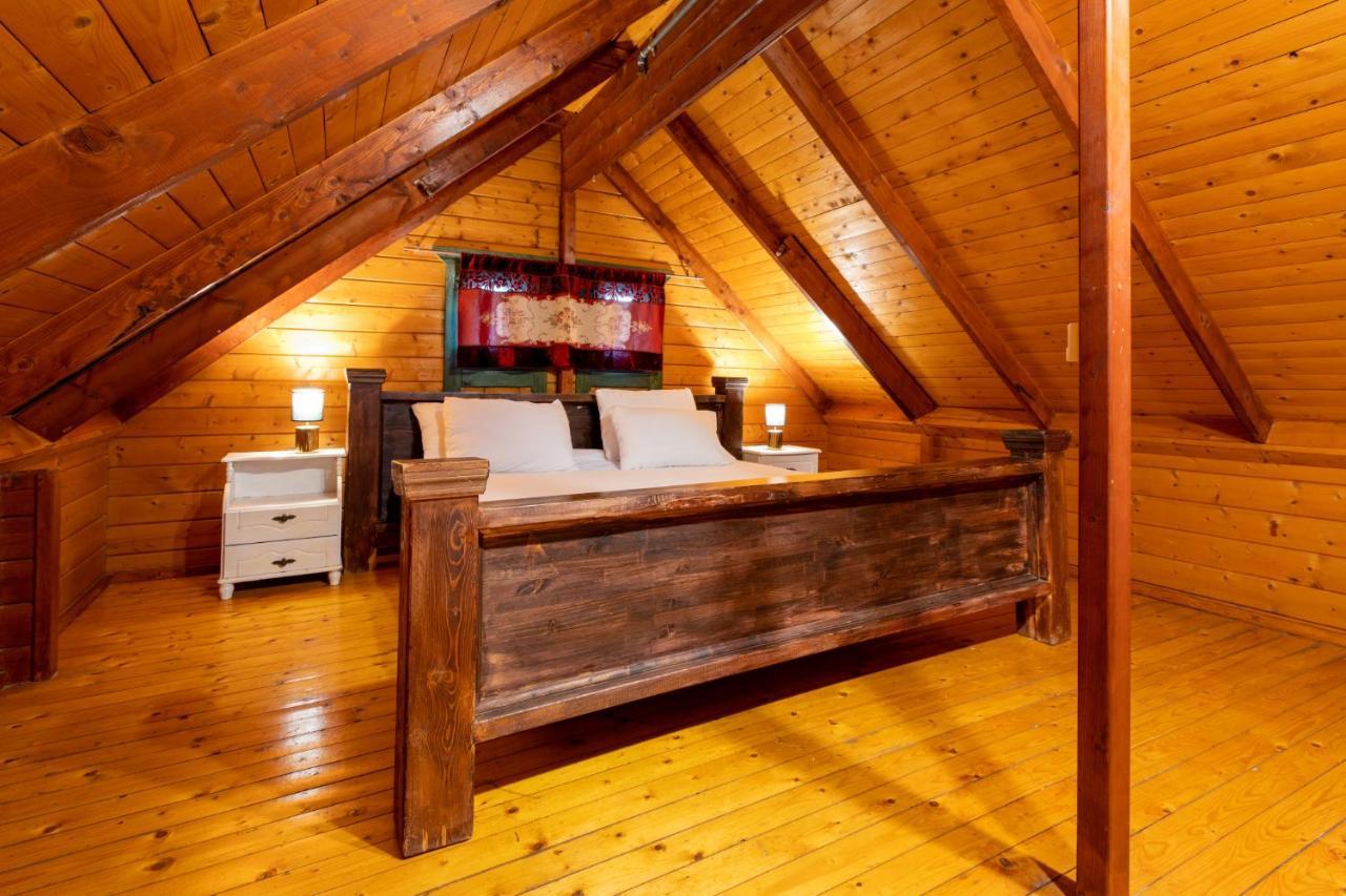 Family Cabin Menaẖemya Eksteriør bilde
