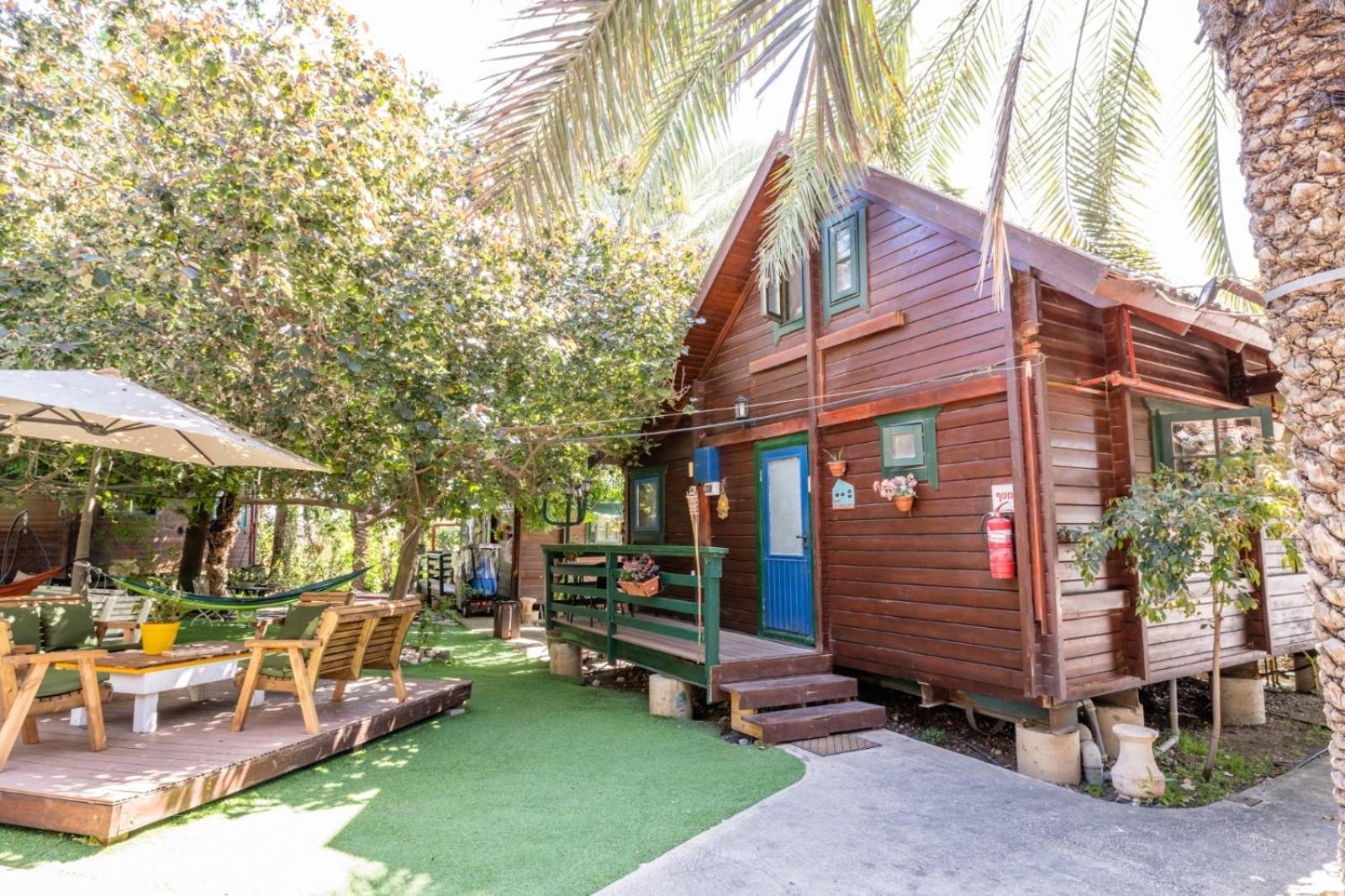 Family Cabin Menaẖemya Eksteriør bilde