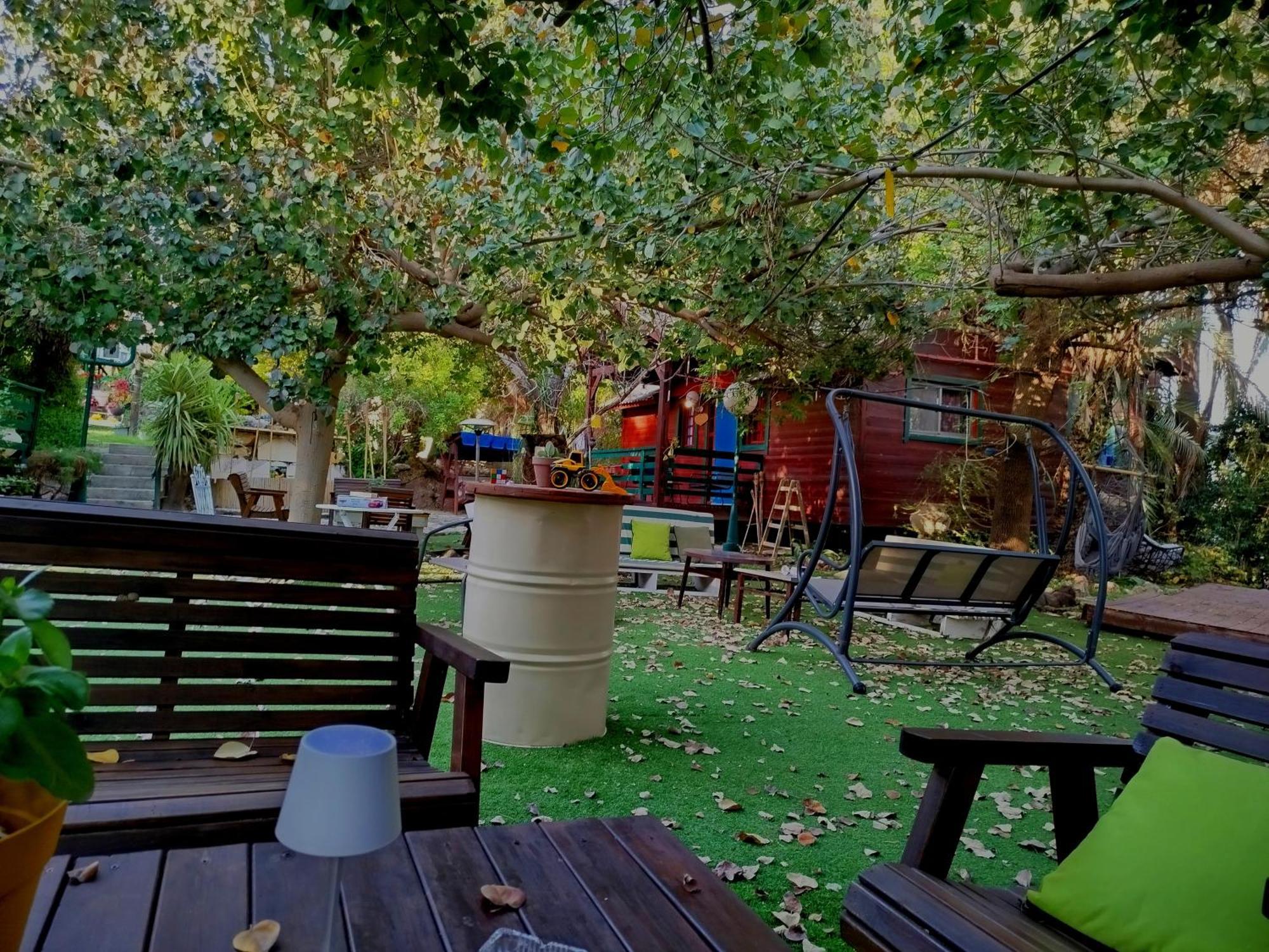 Family Cabin Menaẖemya Eksteriør bilde