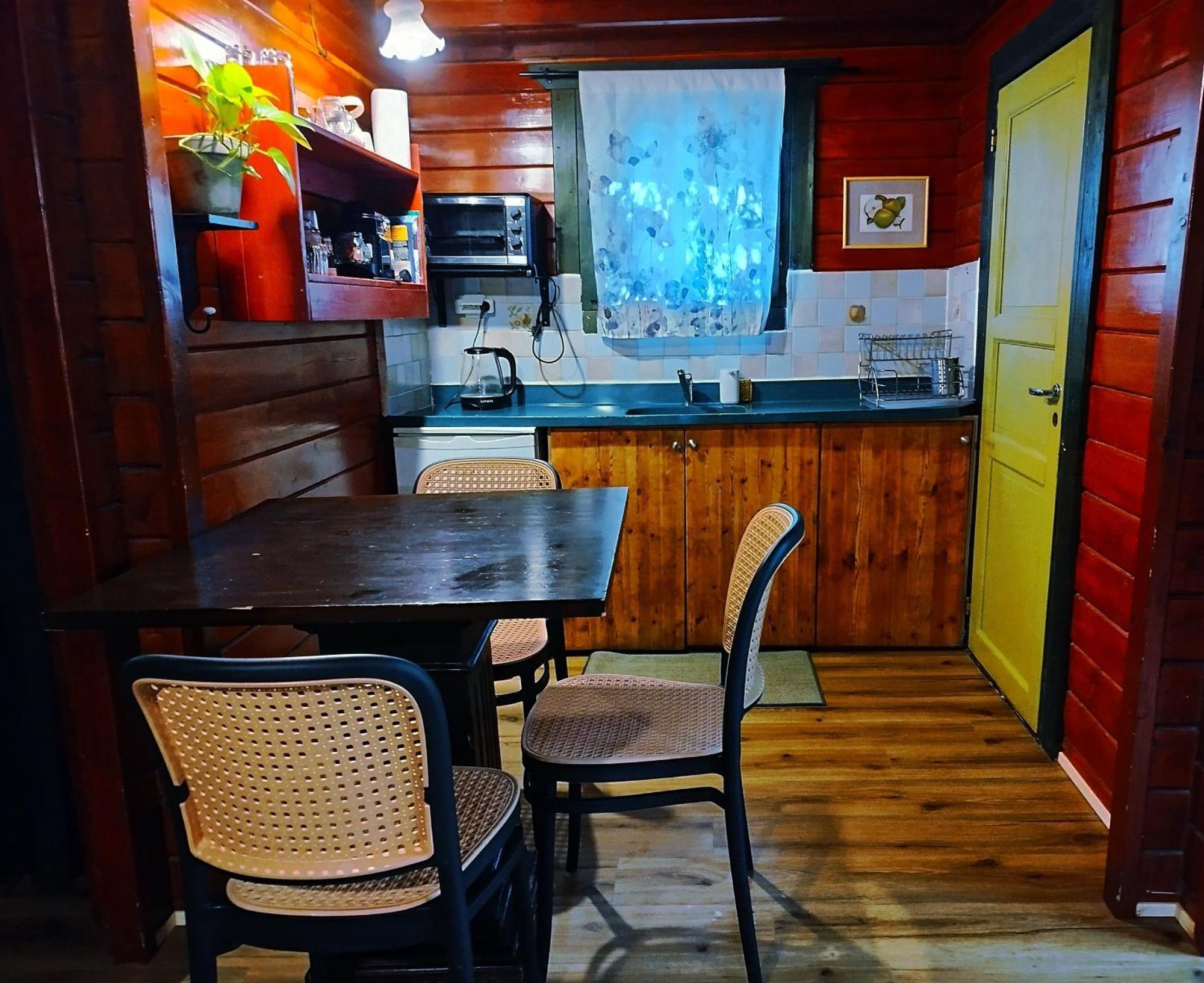 Family Cabin Menaẖemya Eksteriør bilde
